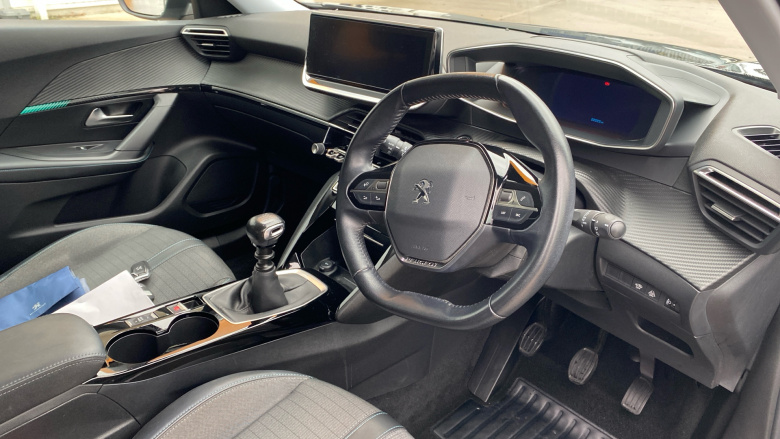 Peugeot 2008 1.2 PureTech Allure Premium 5dr Petrol Estate